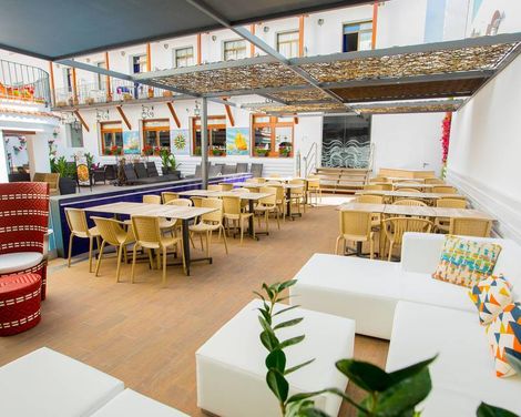 Neptuno Hotel & Apartments-2