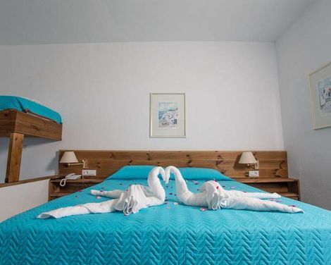 Summer Dream Hotel