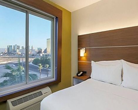 Holiday Inn Express Las Vegas Stadium Area-2