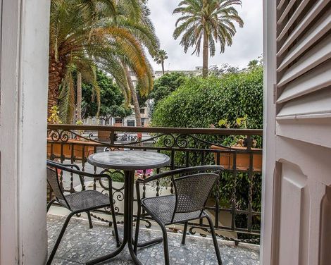 Hotel Madrid-0