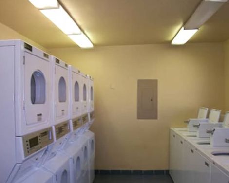 Siegel Slots and Suites-1