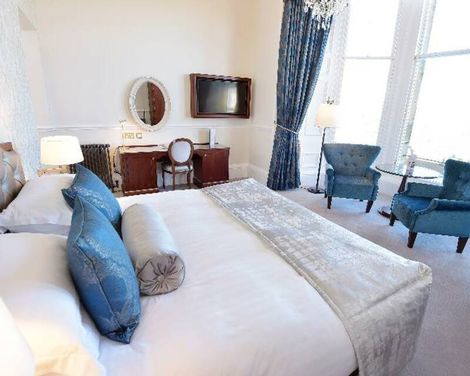 Bonham Hotel