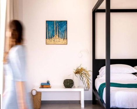 Luna Minoica Suites & Apartments