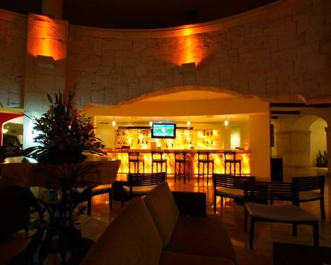 Adhara Cancun Hotel