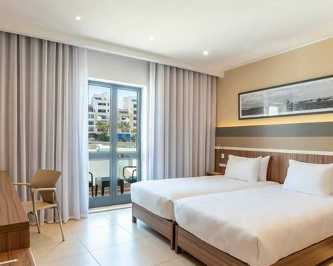 Doubletree by Hilton Malta-3