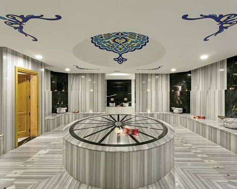 Glamour Resort & Spa-1