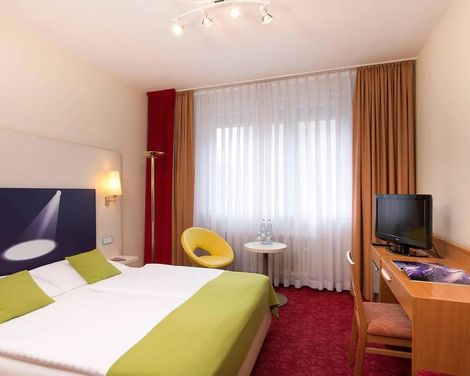 Ibis Styles Berlin an der Oper-2