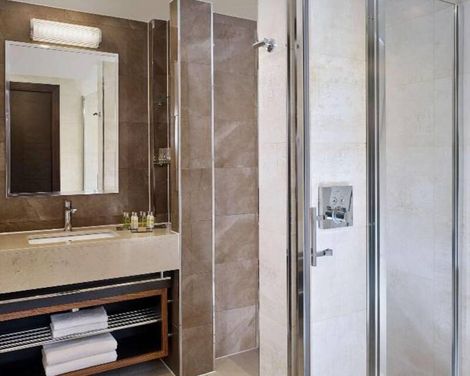 DoubleTree by Hilton Hotel London - West End
