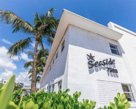 Seaside All Suites Hotel