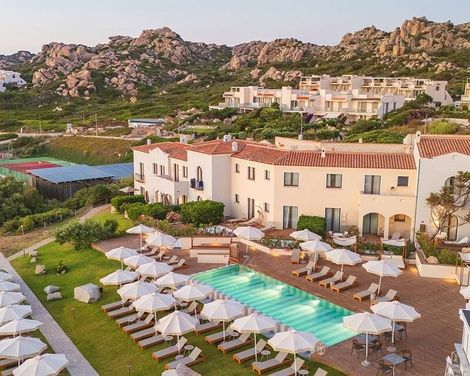 Mangia's Santa Teresa, Curio Collection by Hilton-0