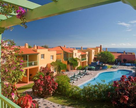 Apartamentos La Caleta-1