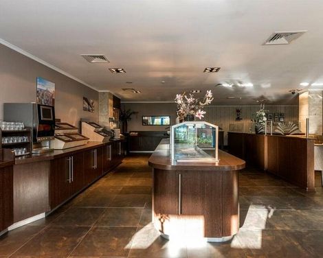 XO Hotels Blue Square