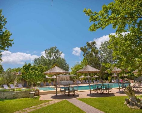 Petrino Eco-Village
