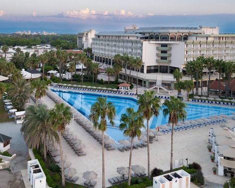Adora Hotel & Resort