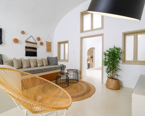 Santorini Suite Home