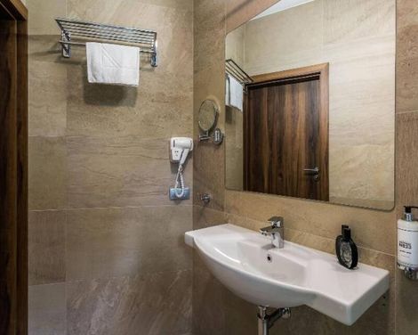 No. 23 Premium Aparthotel