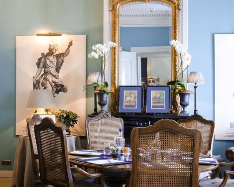 Boutique Seven One Seven-2