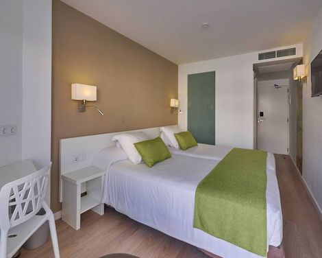 BQ Hotel Amfora Beach Hotel