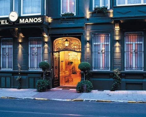 Manos Premier-1