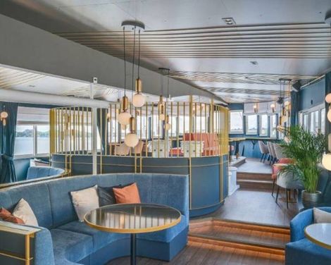 Mälardrottningen Yacht Hotel