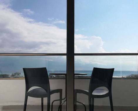Evita Bay Hotel
