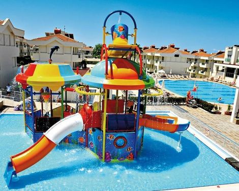 Dream Family Club-1