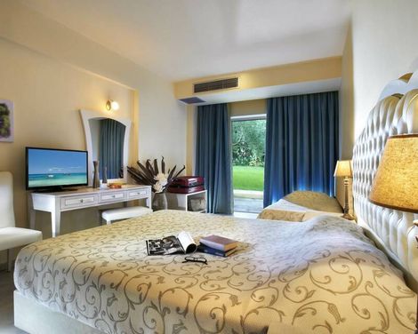 Portes Beach Hotel