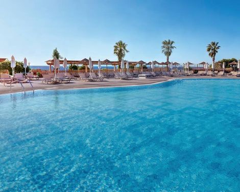 Grand Blue Beach Hotel