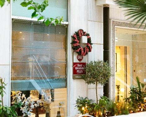 Best Western Plus Embassy Hotel