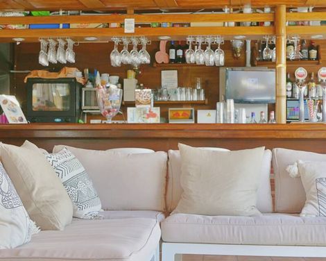 Los Almendros Gays Exclusive Vacation Club