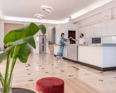 Azure Mare Hotel