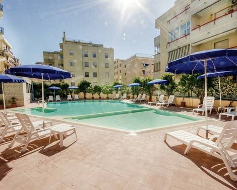 Rina Hotel