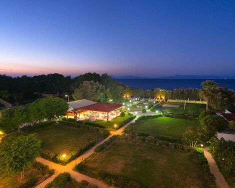 Bayside Hotel Katsaras