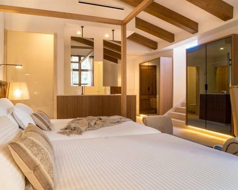 Hotel Creu de Tau Art & Spa-1