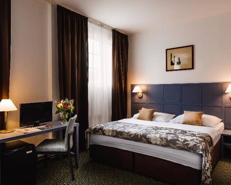 Central Hotel Prague-0