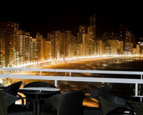 Limehome Benidorm Calle Major