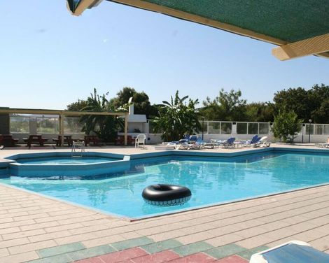 Summer Dream Hotel