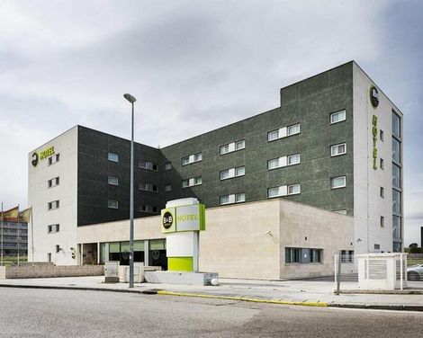 B&B Hotel Madrid Aeropuerto T1-T2-T3