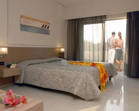 Atlantica Amalthia Beach Hotel