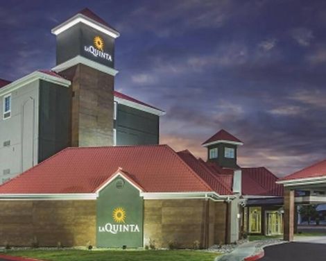 La Quinta Inn & Suites by Wyndham Las Vegas Summerlin Tech-0