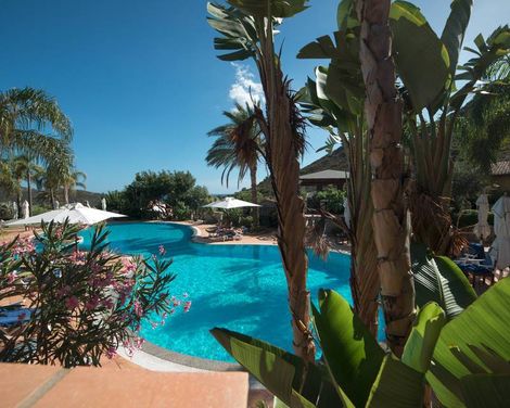 Cruccuris Resort-1