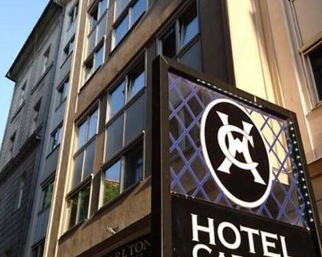 Carlton Hotel Buda Castle-3
