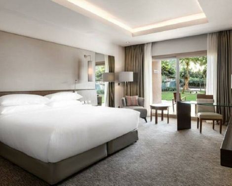 Dusit Thani LakeView Cairo-0