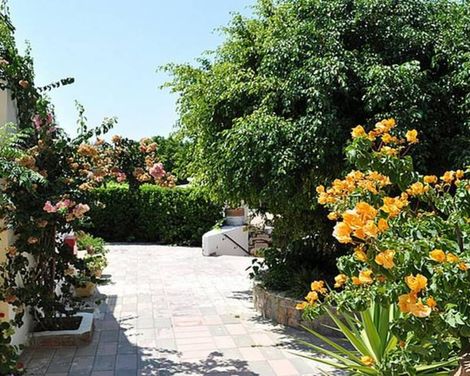 Pefkos Village Resort