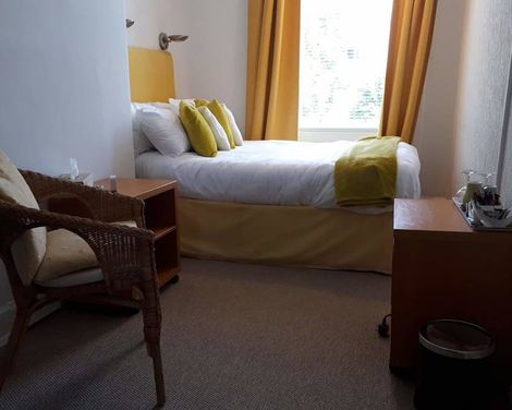 Canadale Guest House-2