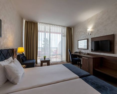 Flamingo Beach Hotel
