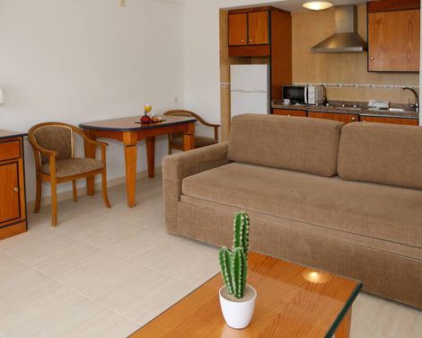 Hotel Apartamentos Pyr Fuengirola
