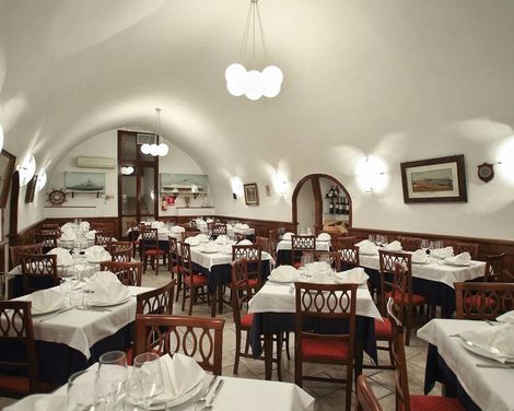 Al Pescatore Hotel & Restaurant