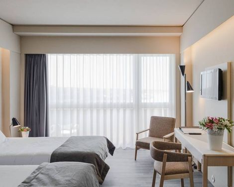 Axis Ofir Beach Resort Hotel-3