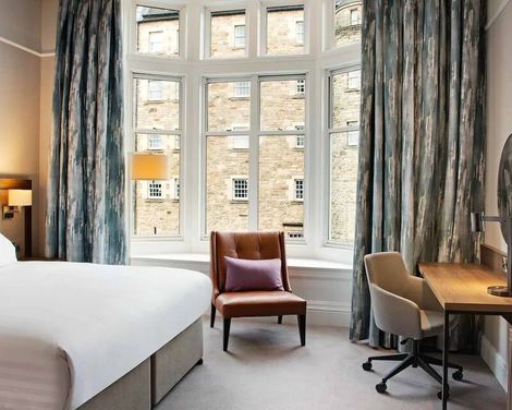 Hilton Edinburgh Carlton-1